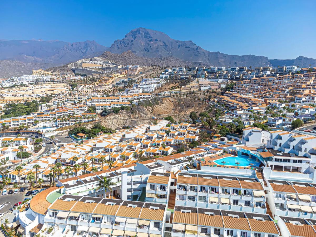 Island Village Paradise By Altamarhomes アデヘ エクステリア 写真